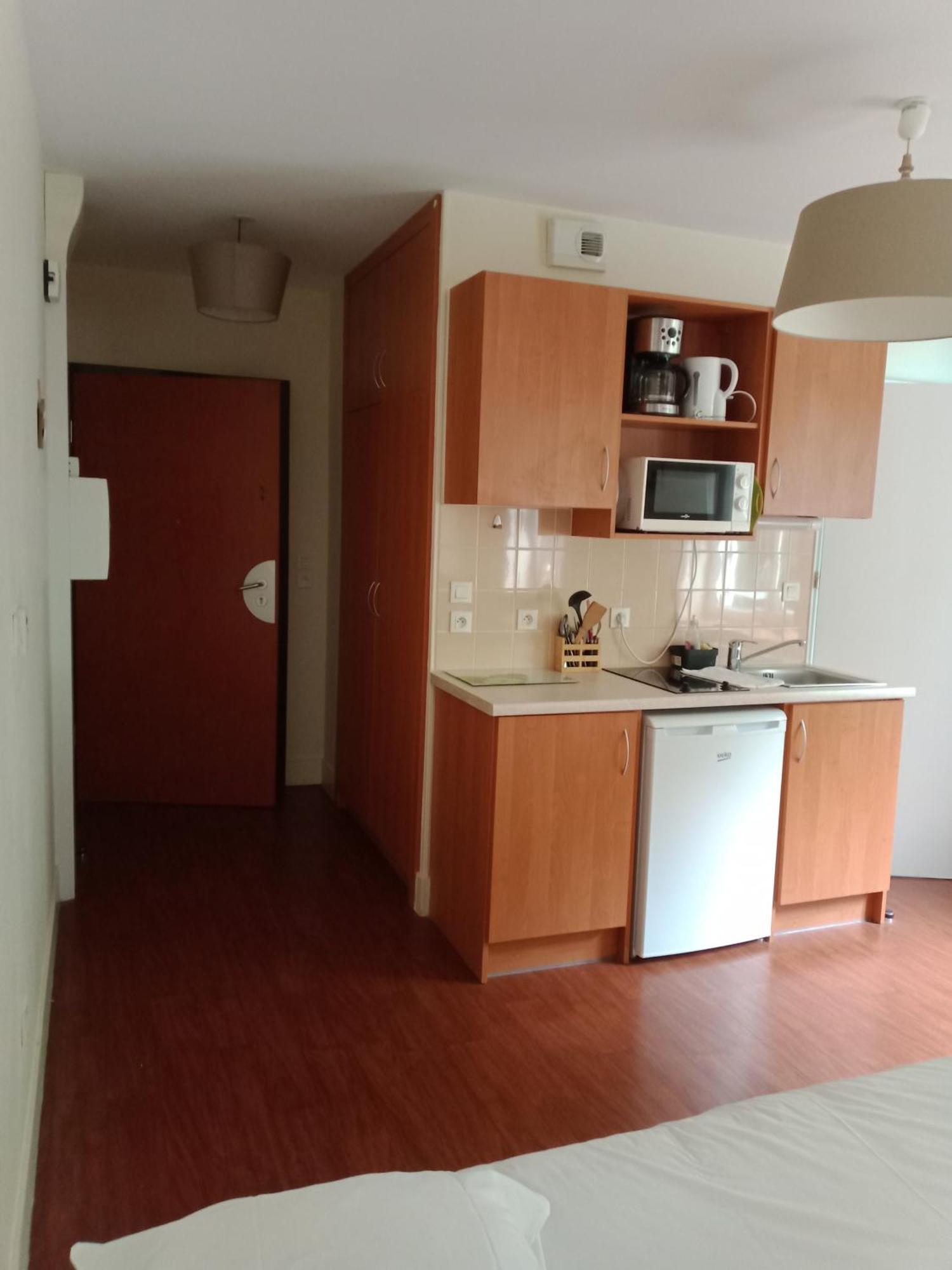 Residence La Providence Zenao ลีซีเยอ ภายนอก รูปภาพ