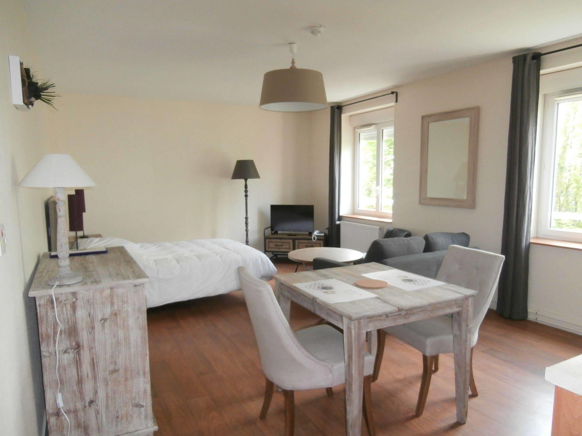 Residence La Providence Zenao ลีซีเยอ ภายนอก รูปภาพ